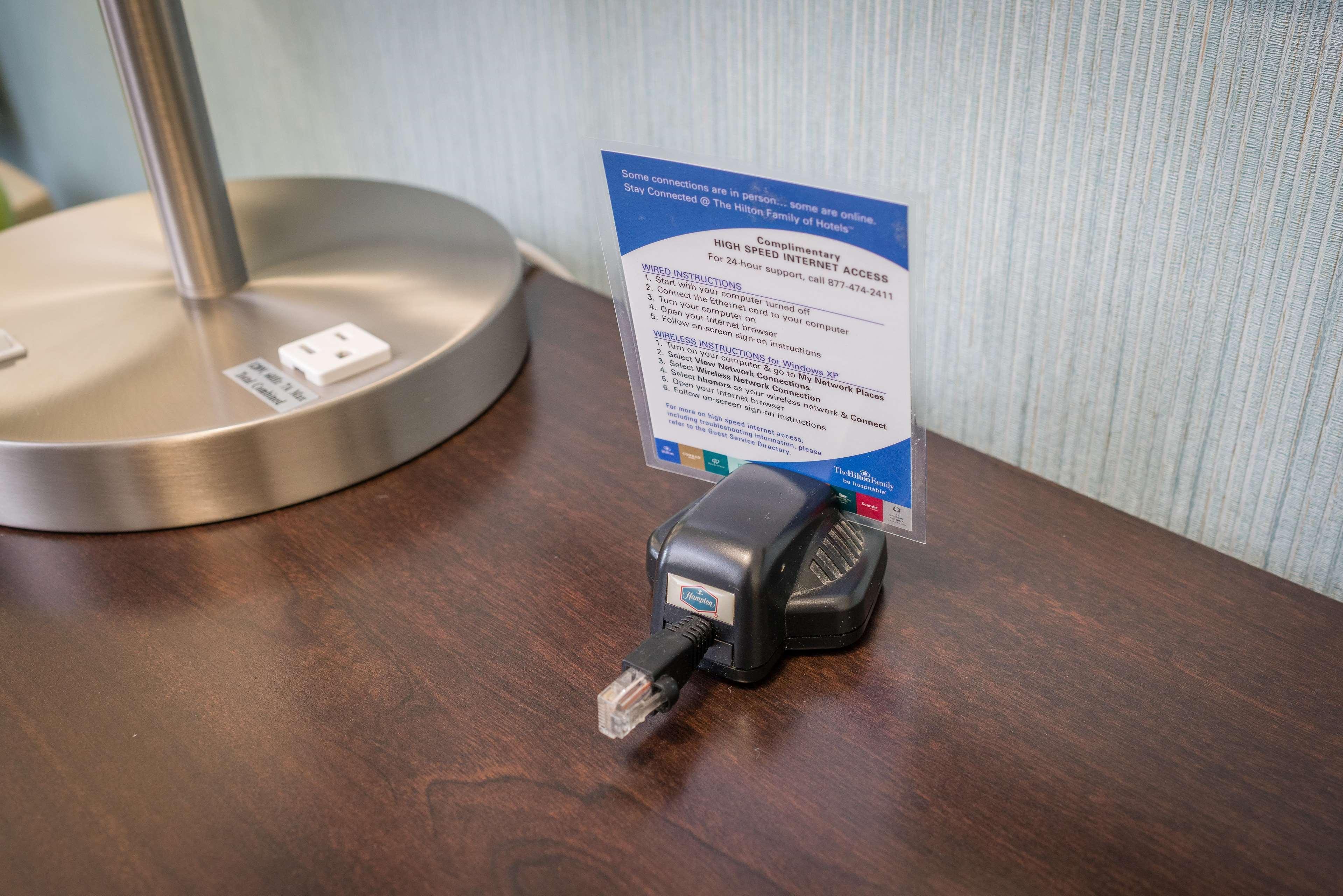 Hotel Hampton 3*