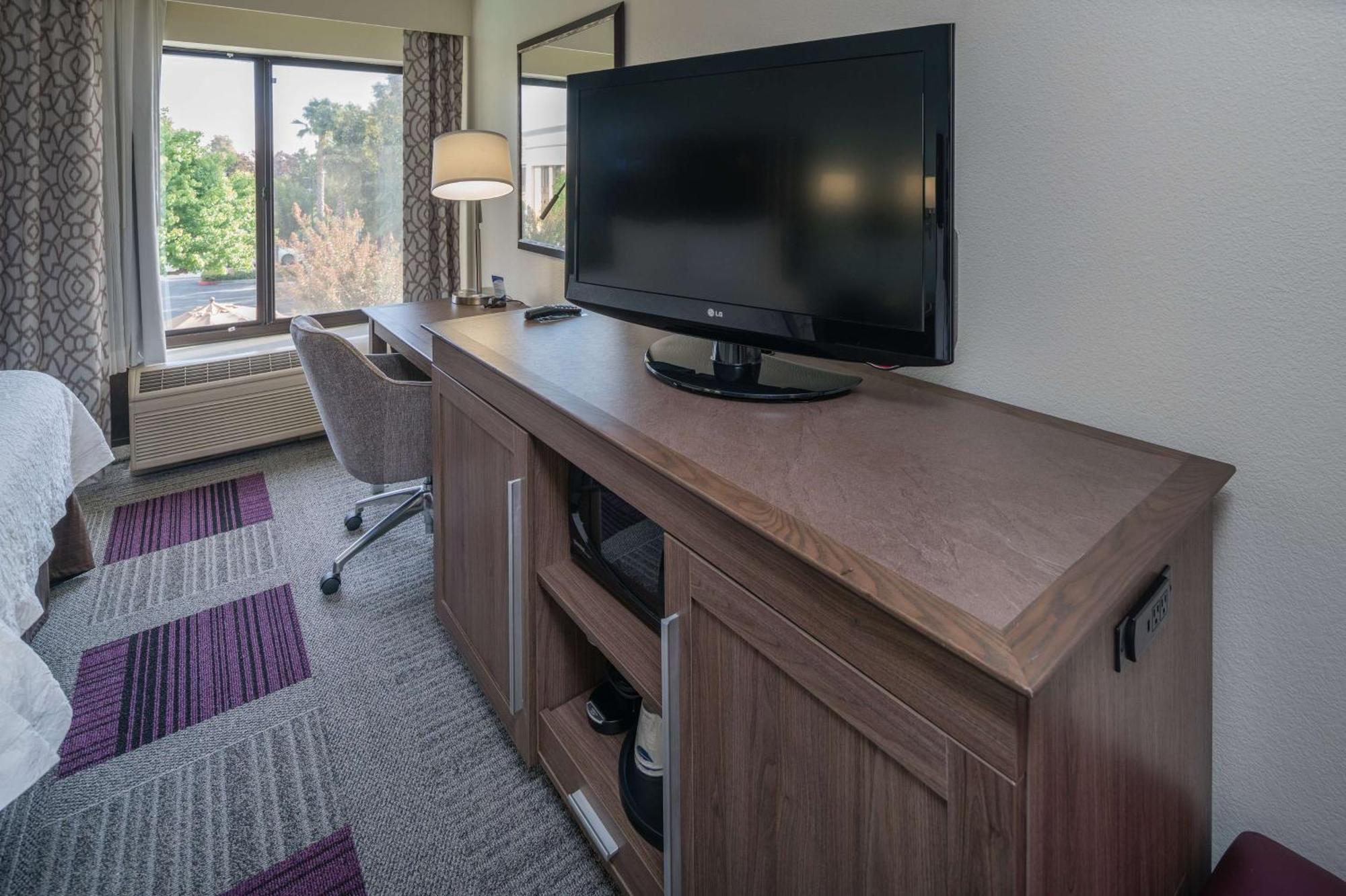 Hampton 3* Livermore